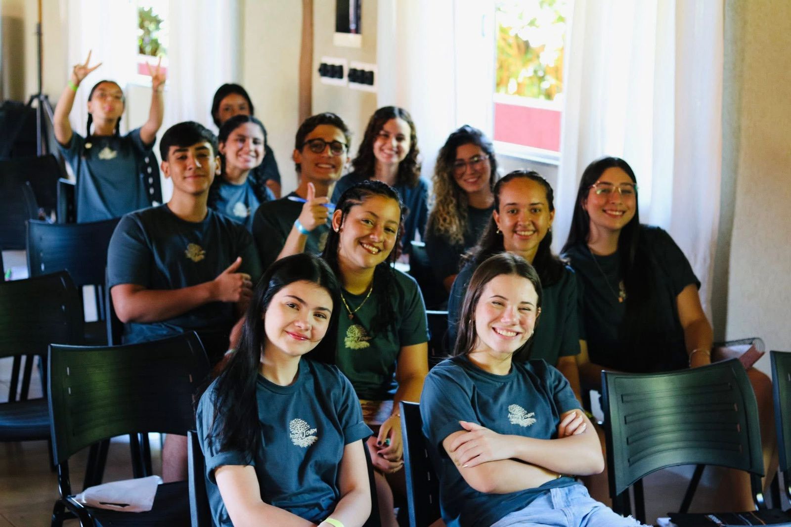 A galera Acorda Jovem reunida